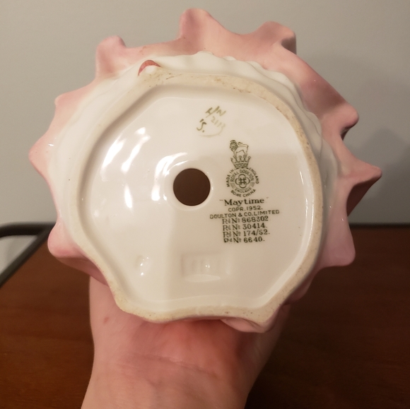 Vintage Royal Doulton Maytime Porcelain Figure - Picture 7 of 9